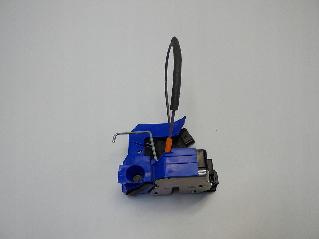 фото №1, Hyundai i20 iii 2022 замок двері правий перед euro