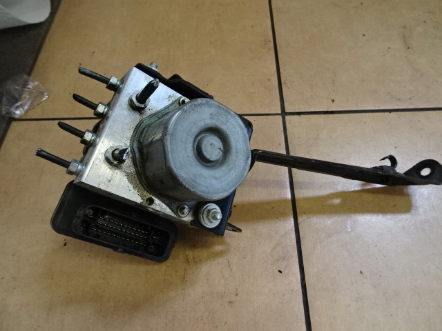 фото №1, Насос abs impreza iv gp 27536fj220