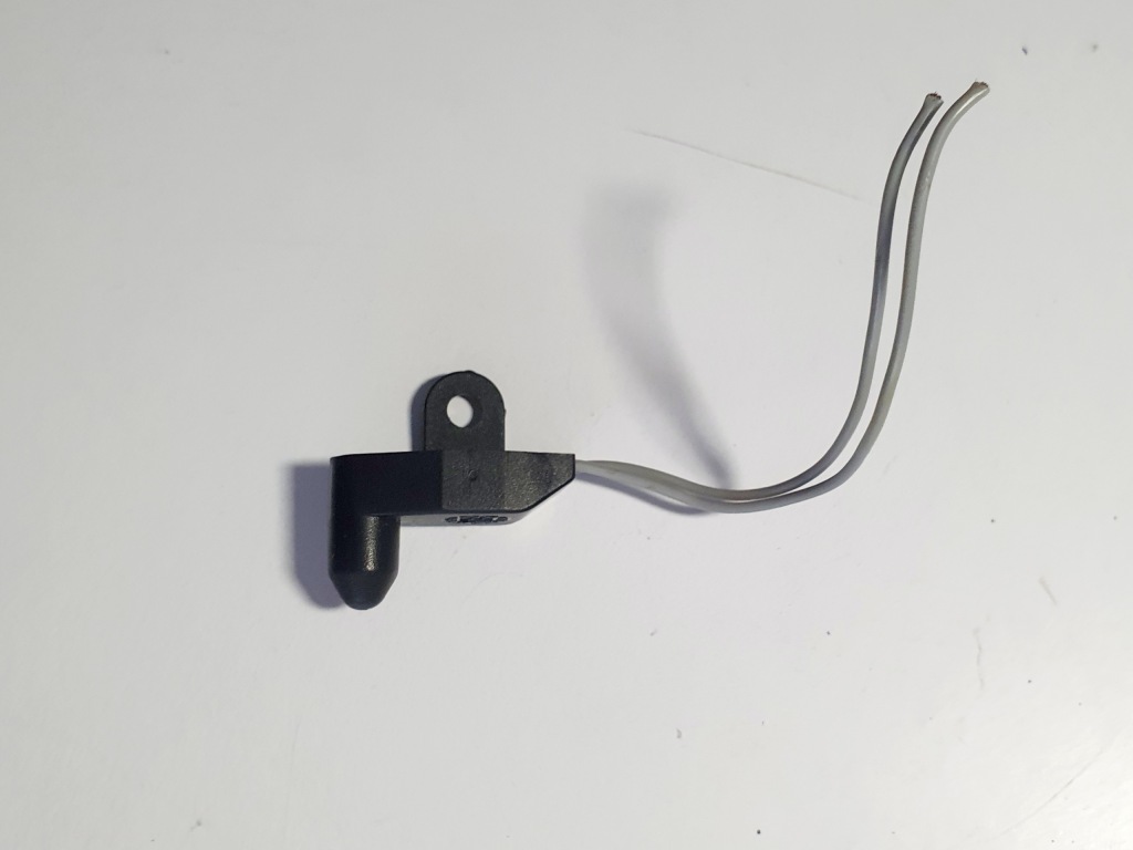 фото №1, Датчик температуры наружной volvo xc60 i 08-17r оригинальный номер