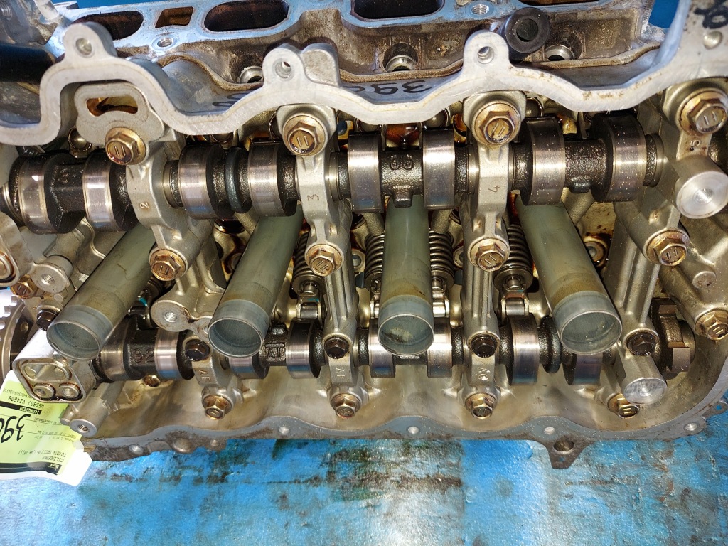 фото №16, Головка yaris ii 1.33 vvti 1nrfe