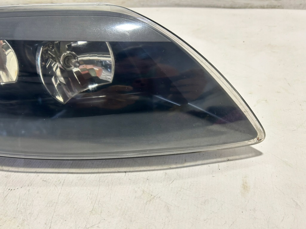 фото №5, Лампа правый перед audi q7 4l