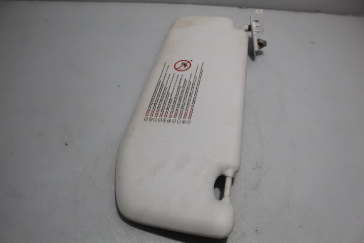 фото №2, Захист сонцезахисна права peugeot 208 i