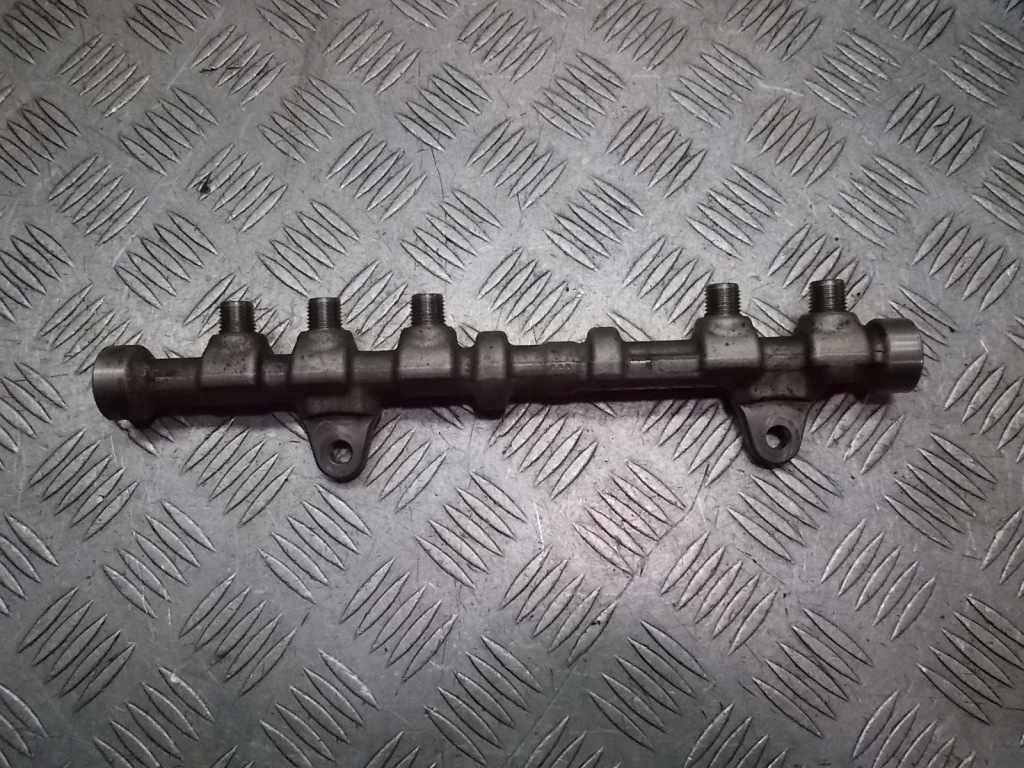 фото №1, Молдинг упорскування opel corsa d 1.3 cdti 55573331