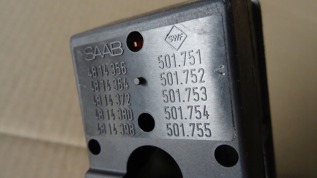 фото №6, Saab 1 i 9-3 93 панель керування перемикач вікон