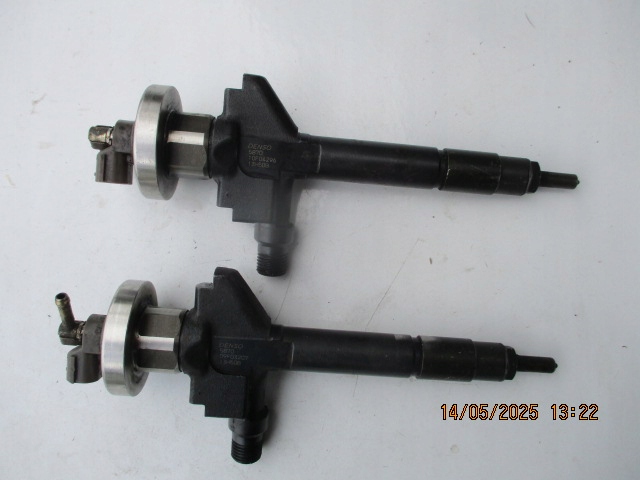 фото №1, Форсунка denso 13h50b mazda 6 2.0di, mpv 2.0di 5870