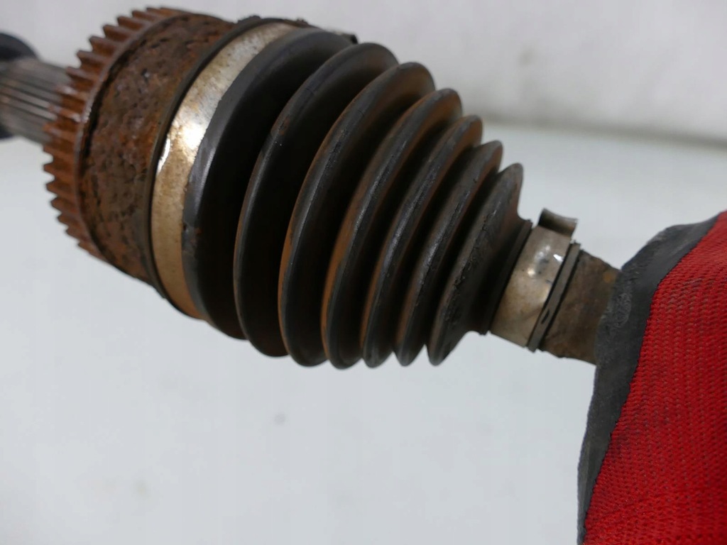 фото №11, Hyundai ix35 lift 1.7 crdi man. приводной вал левая