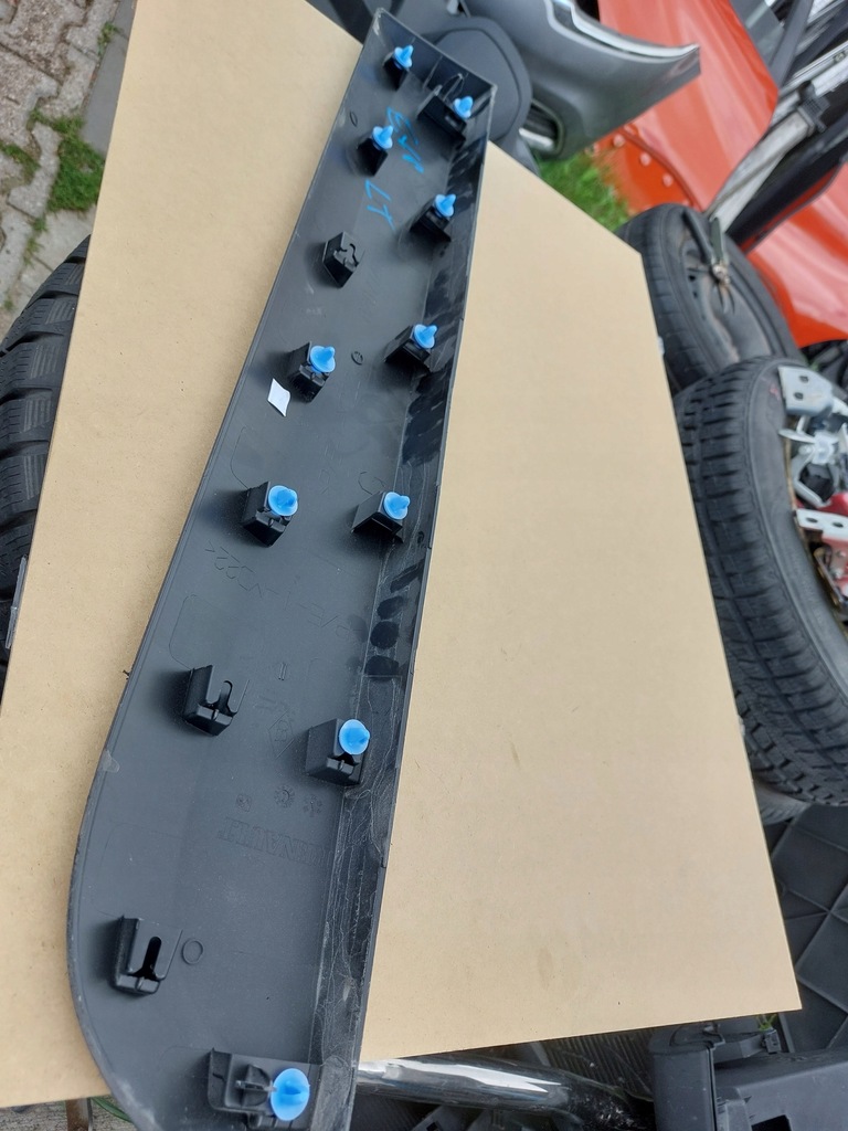 фото №4, Молдинг левая задняя renault express 21-