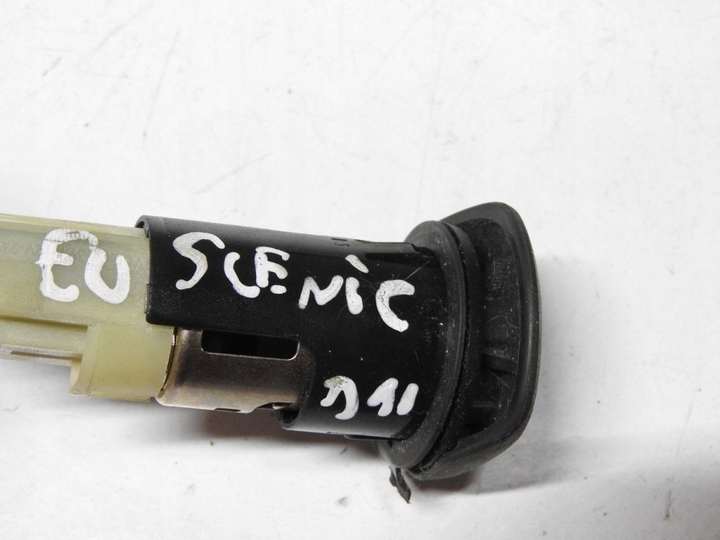 фото №11, Renault scenic iii разъём 12v