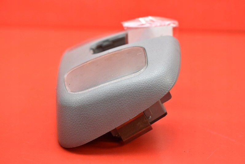 фото №6, Лампа освещение салона перед nissan terrano 1 i 85-95