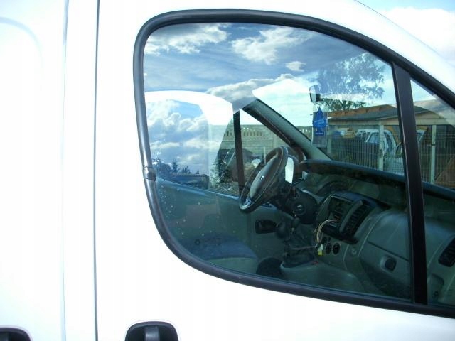 фото №1, Стекло правая дверь vivaro trafic primastar
