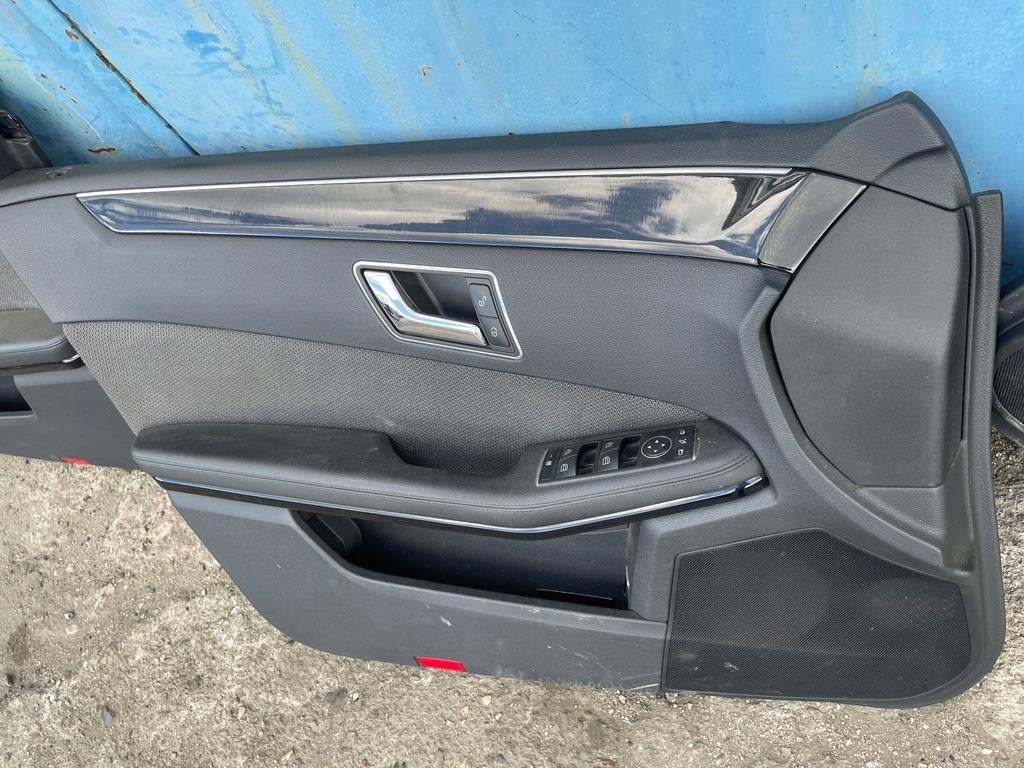 фото №7, Mercedes w212 обивка дверь обшивки обшивка komple