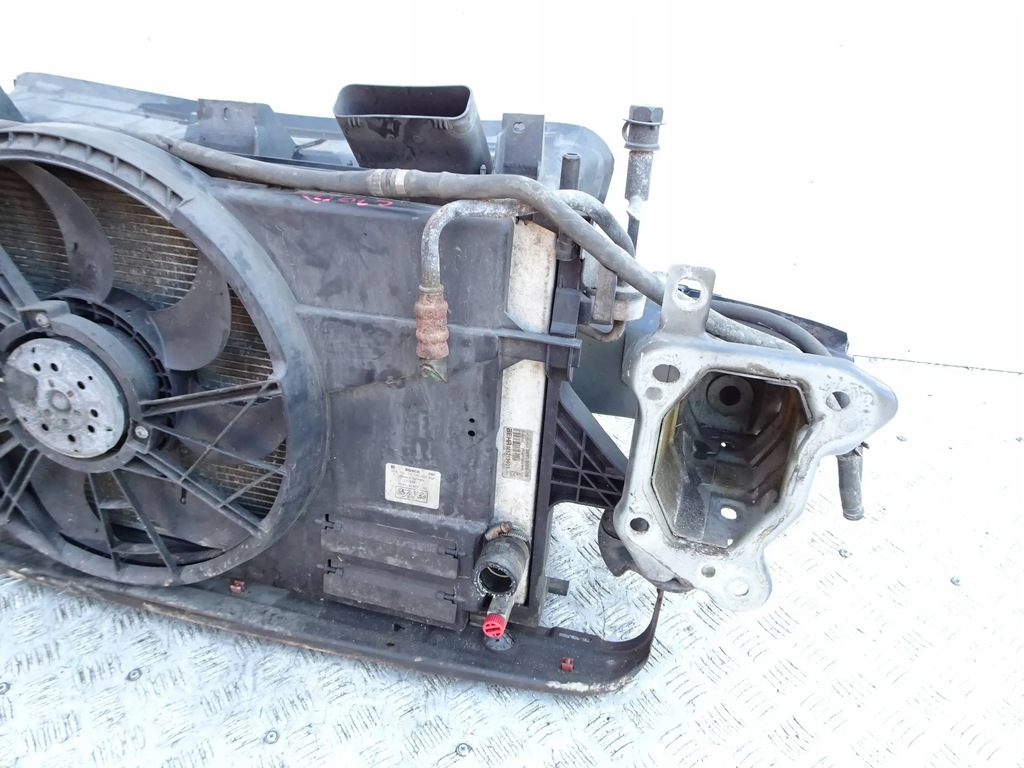 фото №8, Pas передній радіатор kpl. volvo s40 v50 c30 c70 ii 2.4 бензин