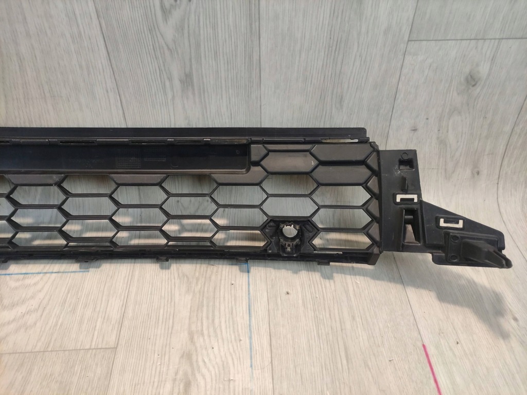 фото №10, Skoda kodiaq lift решётка средняя бампера перед 565853677c