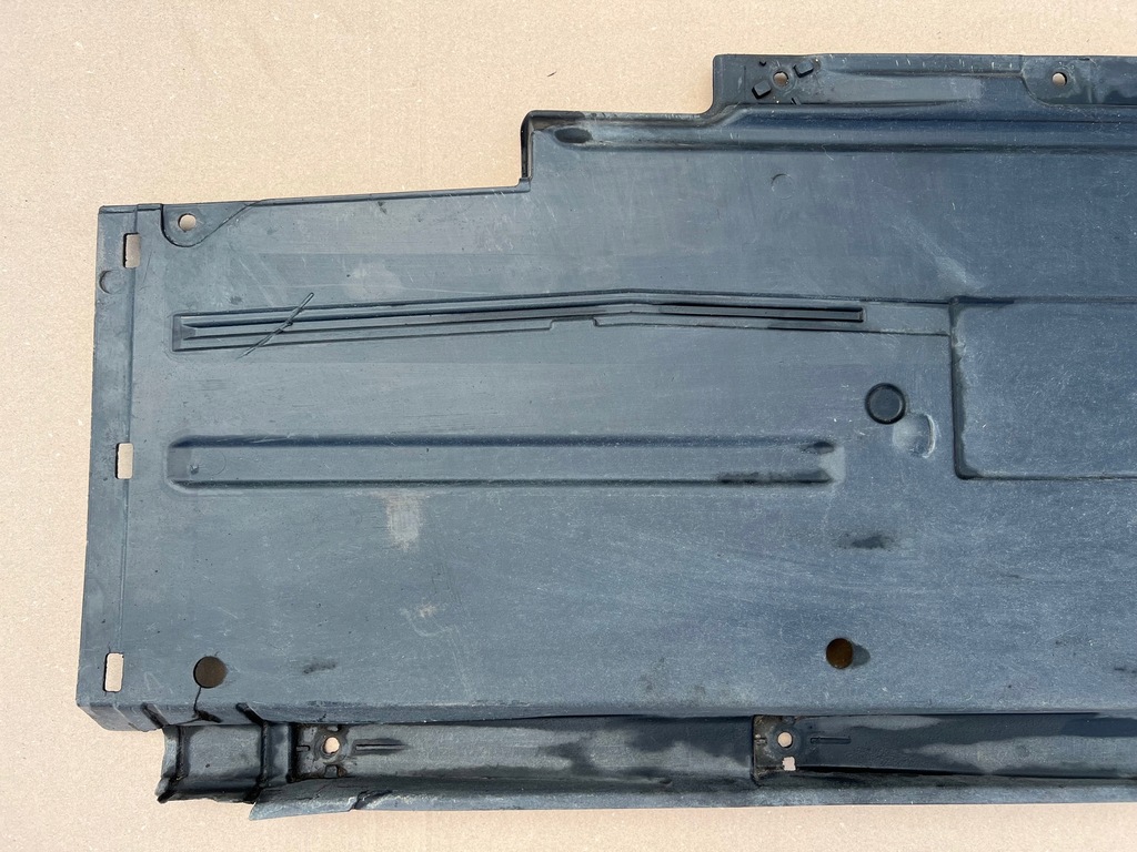 фото №11, Audi a4 b8 lift allroad захист підвіска плита права 8k9825208