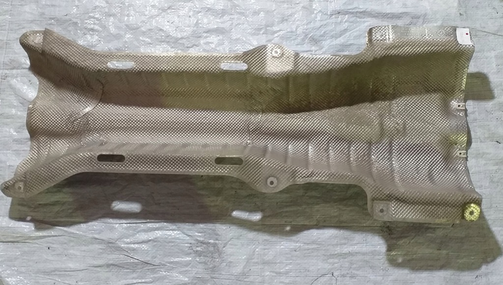 фото №1, Bmw 5 g30 530e захист теплова бака 7340802