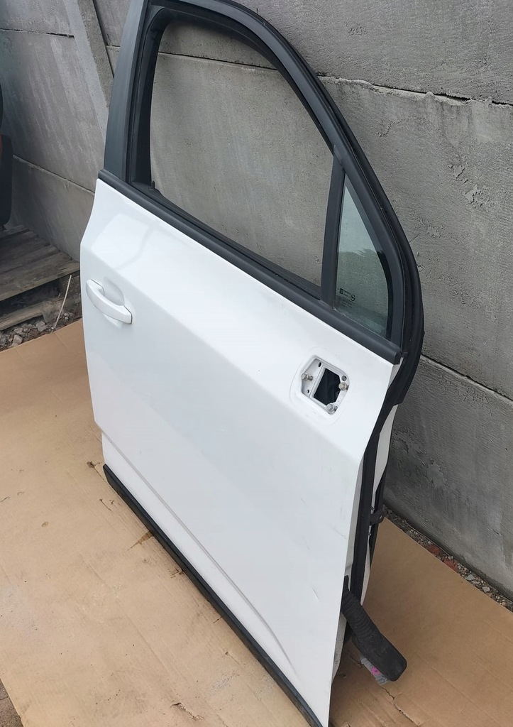 фото №2, Chevrolet orlando дверь правое перед полный