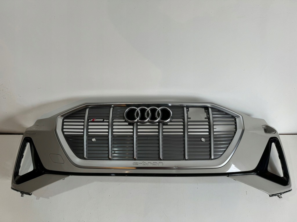 фото №1, Бампер перед передний audi e-tron s line 4ke807437c