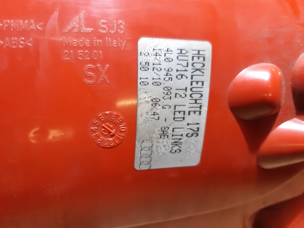 фото №10, Audi q7 4l lift лампа левая led задняя задняя 4l0945093g usa