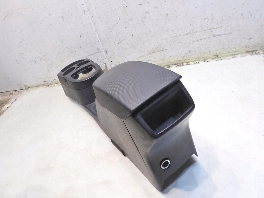 фото №6, Туннель средний подлокотник seat altea 5p0864251b te001183