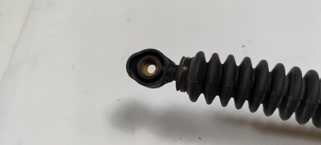 фото №8, Трос тягa перемикання передач mustang 2010-2014