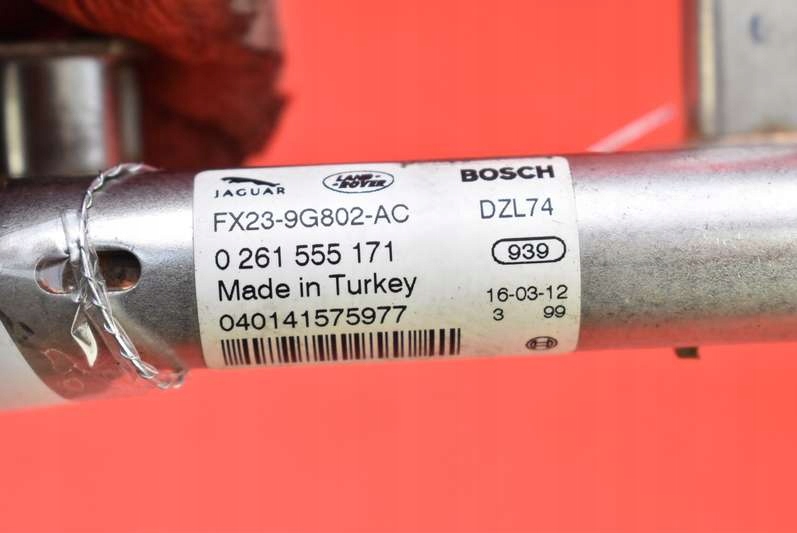 фото №6, Молдинг упорскування 306ps fx23-9g802-ac jaguar xe 3.0 v6 sc 340 km 14-20