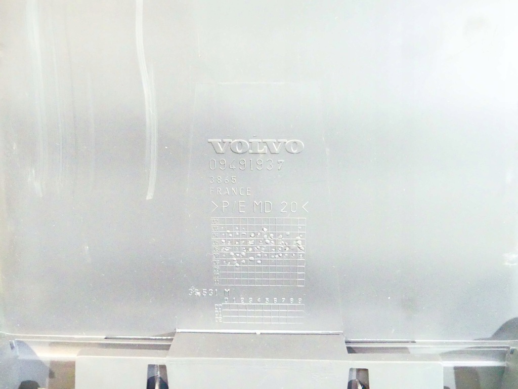 фото №9, Бардачок пасажира volvo v50 s40 ii