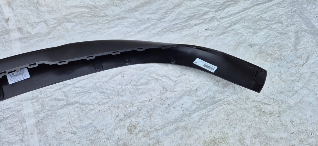 фото №12, Porsche taycan 9j1 19-23 спойлер dół бампера перед новый org