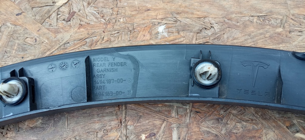 фото №14, Tesla model y 20- молдинг крила лівий ліва задня задня 1494163-00-b
