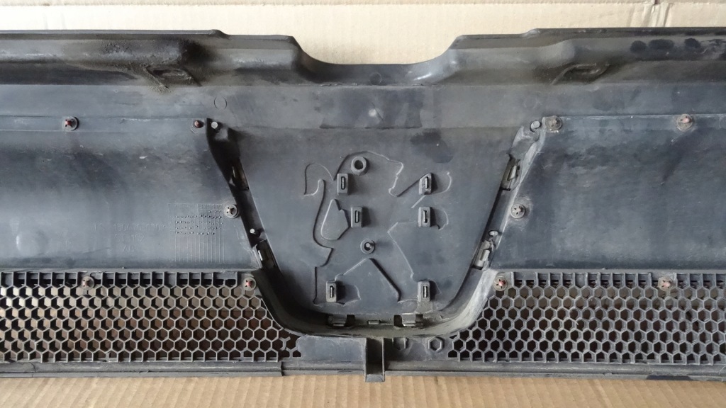 Boxer i ducato ii lift решётка радиатора решётка радиатора 1304703070 Доставка