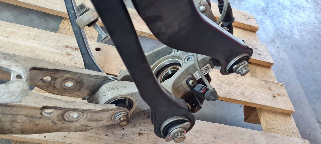 фото №12, S4 b9 8w a4 поворотный кулак подвеска рычаги правый задняя quattro 8w0505432q a5