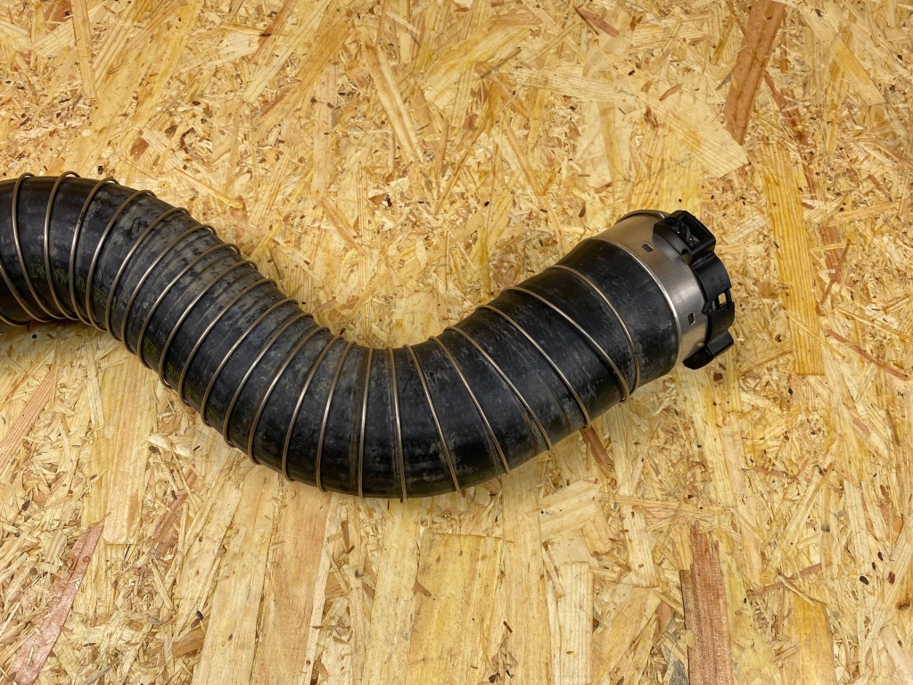 Купити Патрубок труба шланг повітря інтеркулер bmw f20 f21 f30 f31 f32 f34 8573762