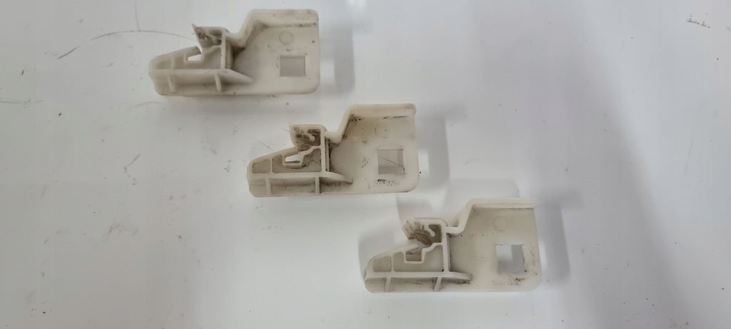 фото №1, Напрямна кронштейн лампи перед лівий правий renault espace iv lift