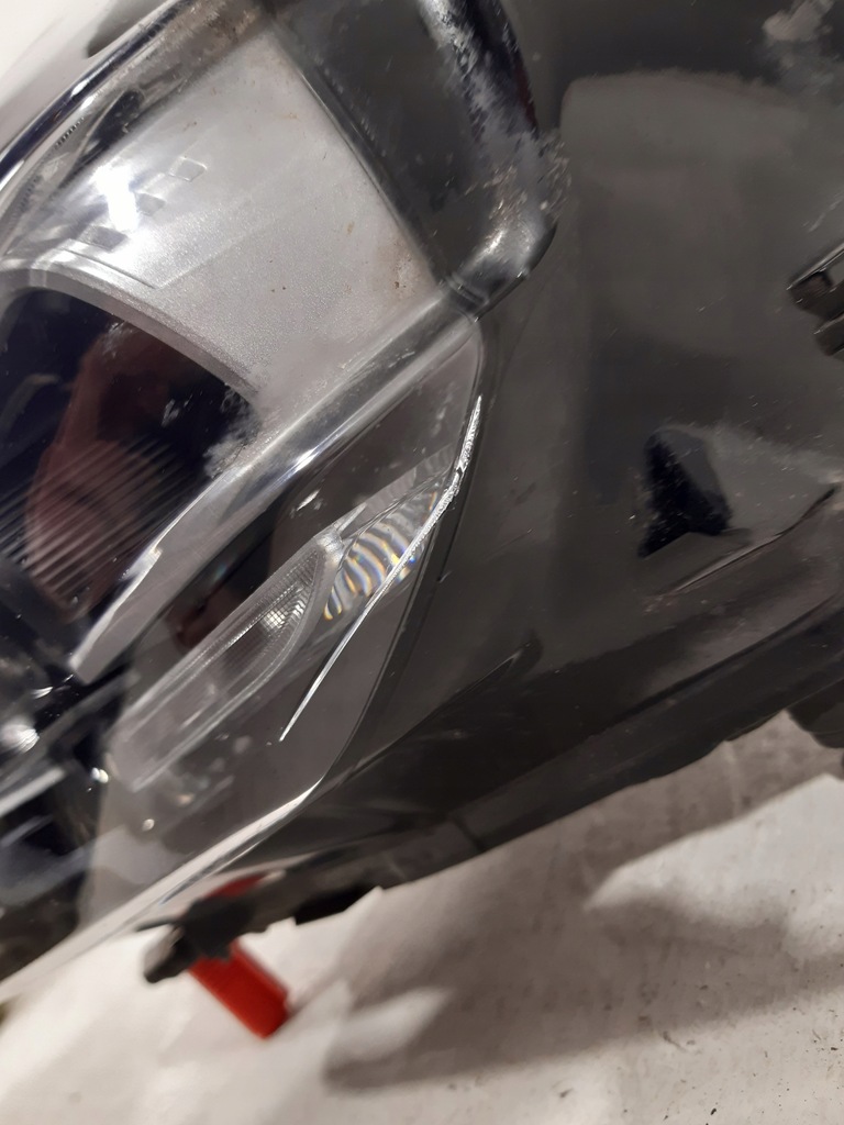 фото №6, Porsche taycan 9j1 лампа левая full led левый