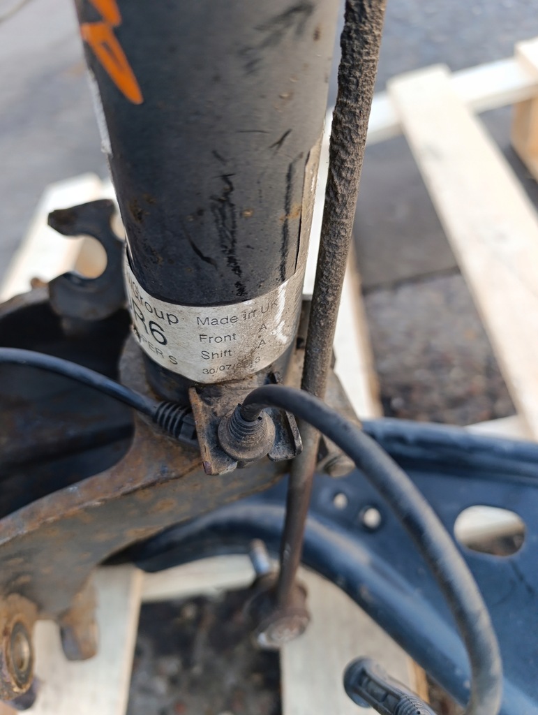 фото №4, Mini r55 r56 r57 правая передняя поворотный кулак рычаг