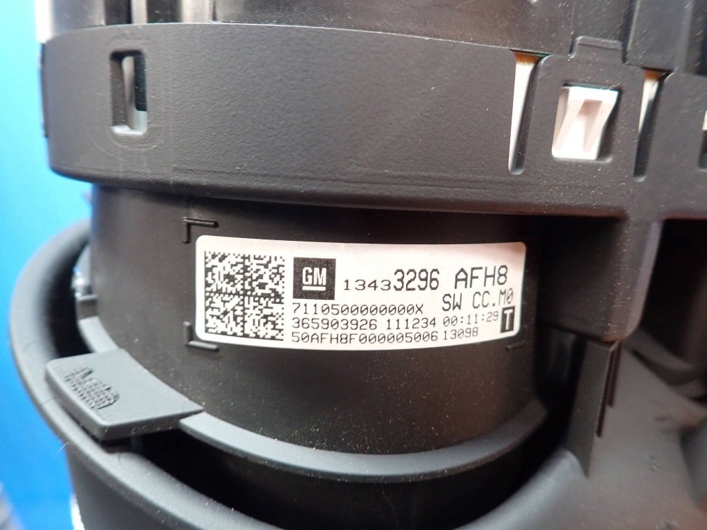 Счетчик приборы opel adam 13433296 с Разборки