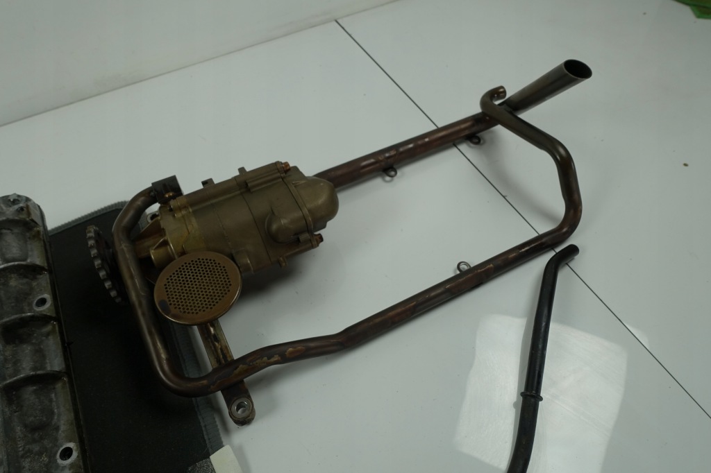 фото №9, Mercedes піддон оливи m113 насос оливи 1130141003 1131810301 113141202