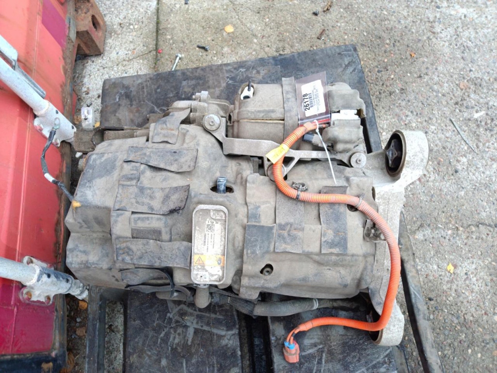 Купити Двигун електричний передній 1035000-00-f tesla model s