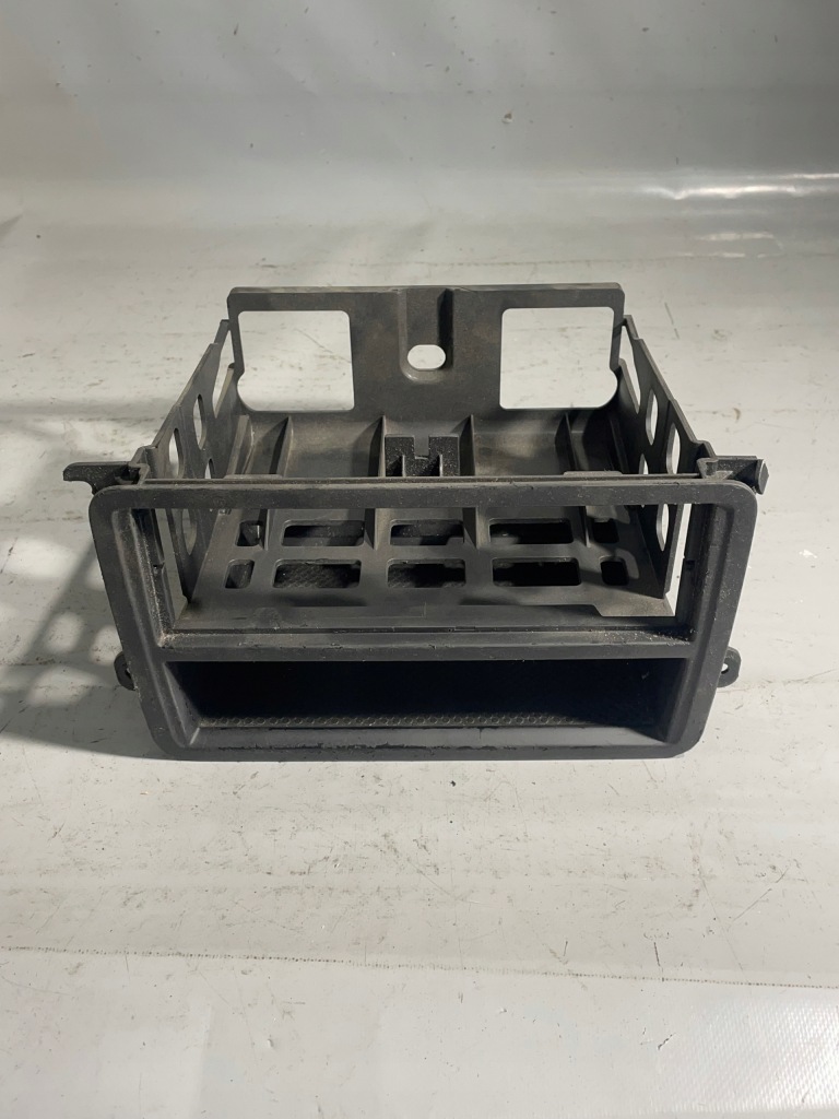 фото №1, Vw caddy ii бардачок полка карман 1t0857058a