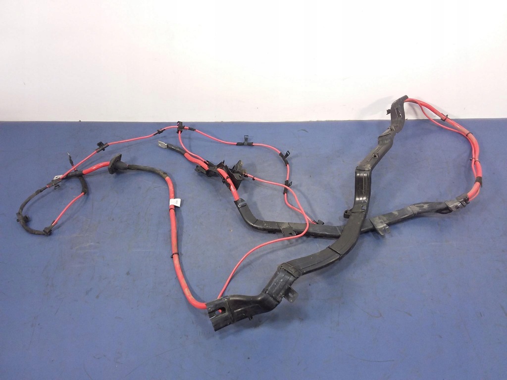 фото №1, Bmw x6 f16 x5 f15 шланг plus акумулятор 9381812