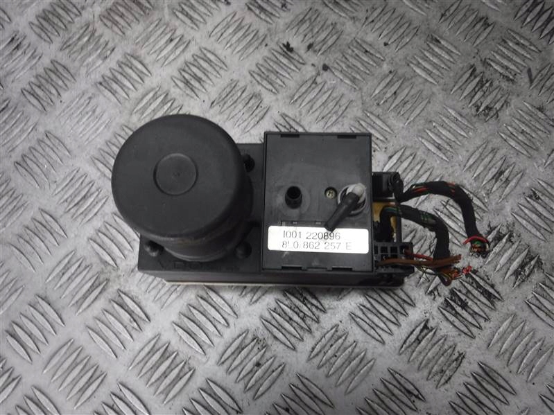 фото №1, Насос замка центрального audi a3 8l