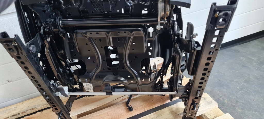 фото №11, A6 c7 4g каркас сиденье сиденье левый перед sline механический a7 4g