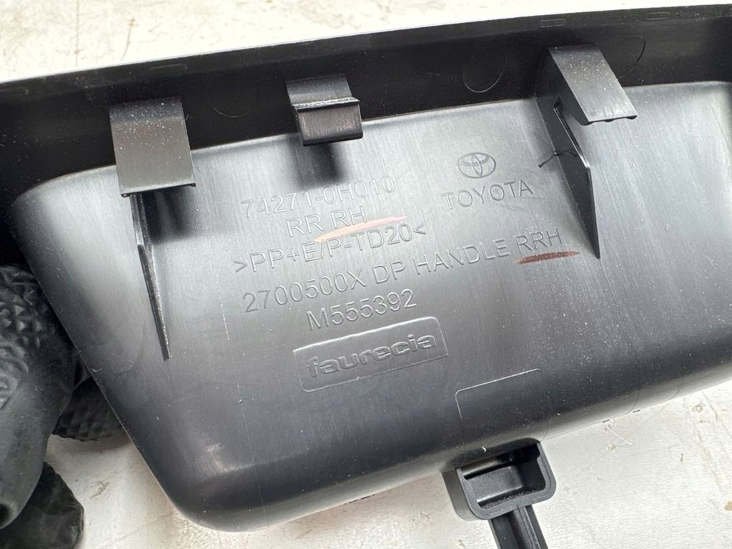 фото №7, Toyota aygo x 2023 задняя сторона правая ручка дверь задних