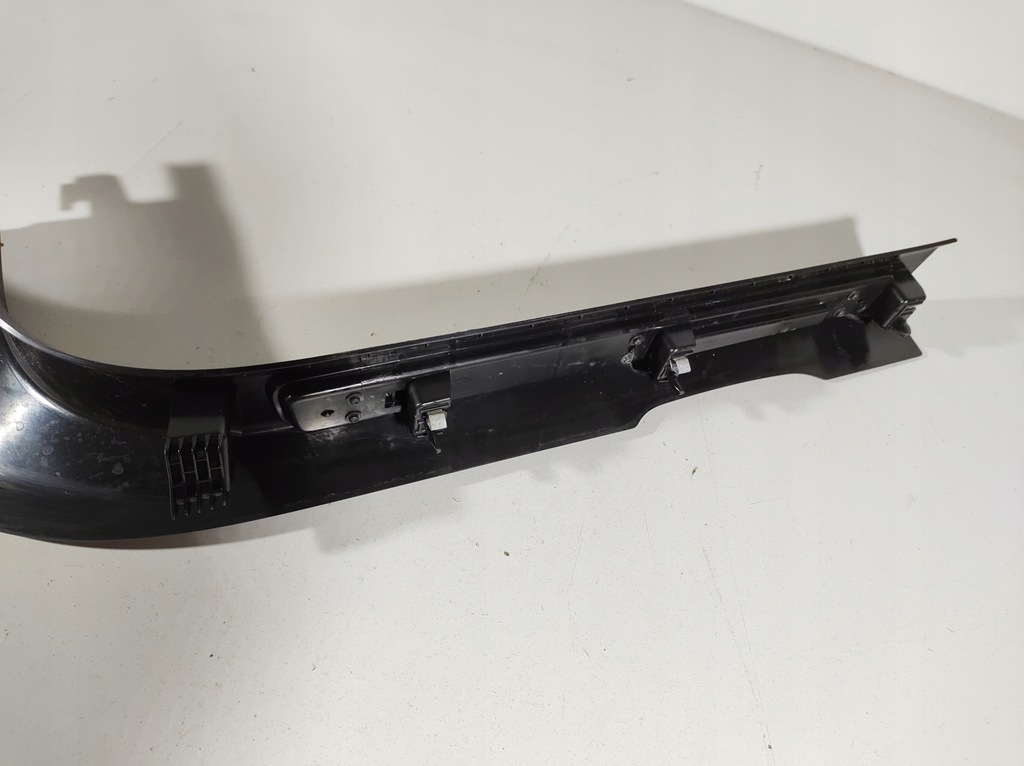 фото №14, Volvo v60 18r- молдинг накладка порог левая