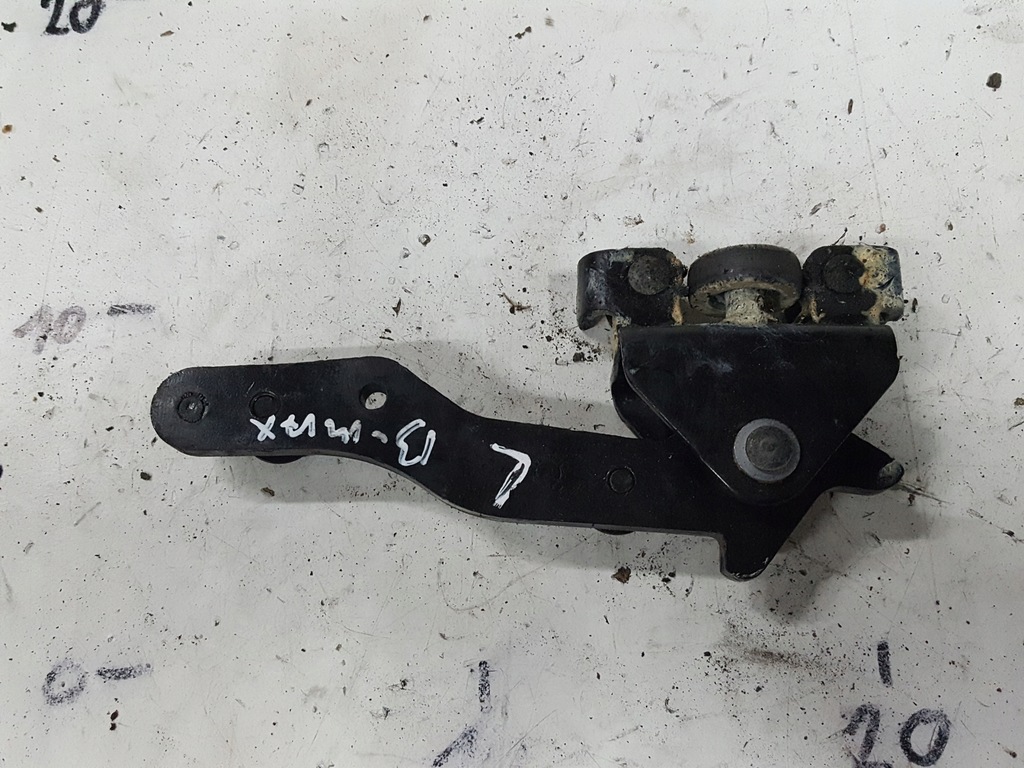 фото №1, Ford b-max 12r- ролик петля двері ліва задня