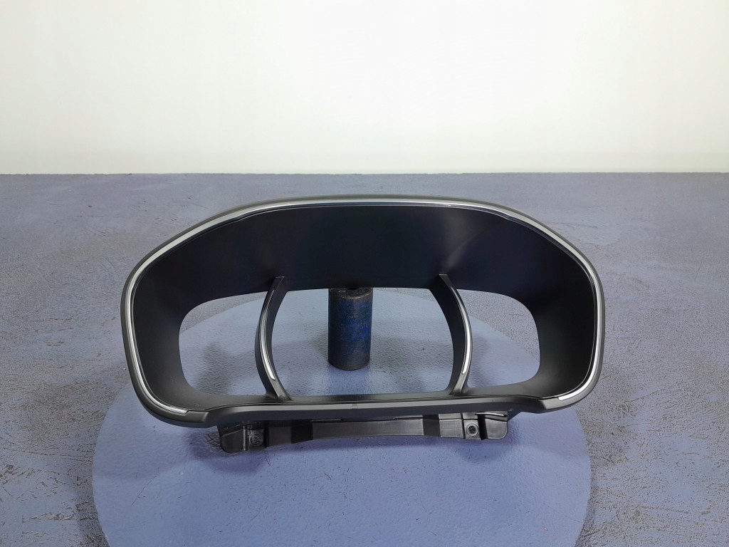 фото №1, Renault megane iv защита рамка спидометра 682647342r