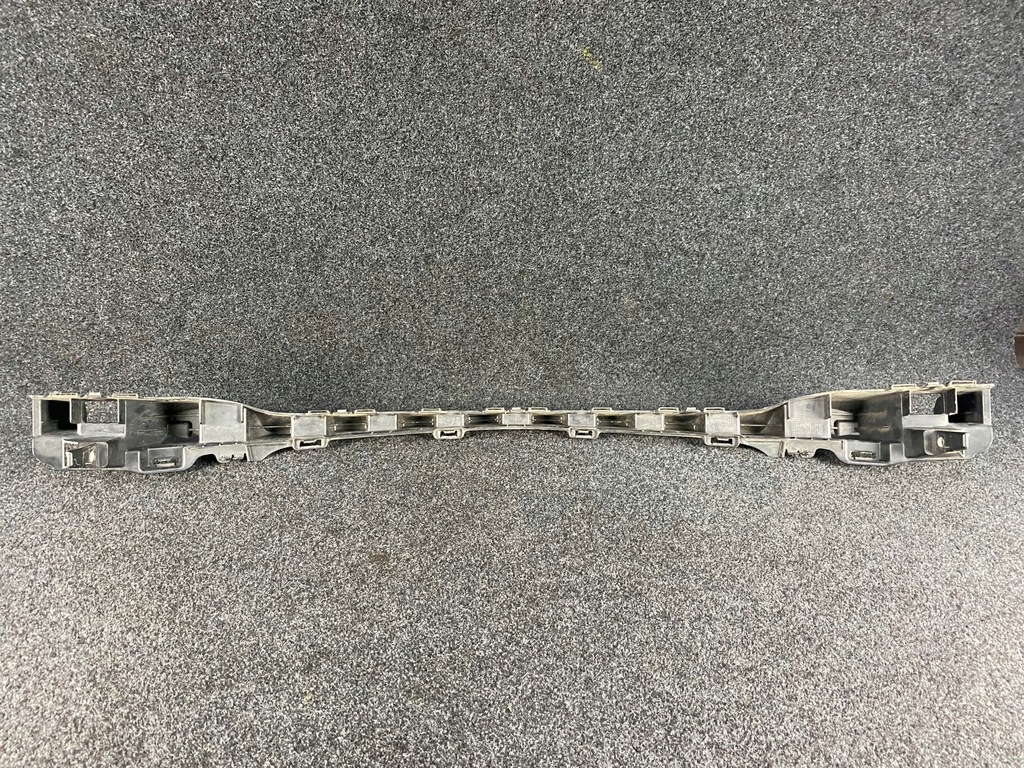 фото №2, Mercedes c klasa w204 кронштейн бампера перед