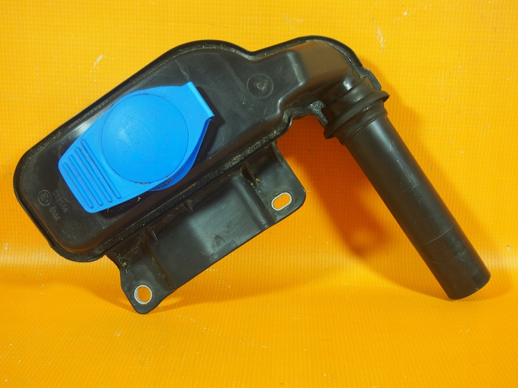 фото №9, Audi q5 8r бак омывателя форсунки 8r0955453d / 8r0955452b