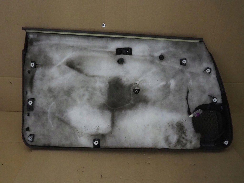 фото №13, Audi a3 8p 3d обшивка дверь правый передний europa