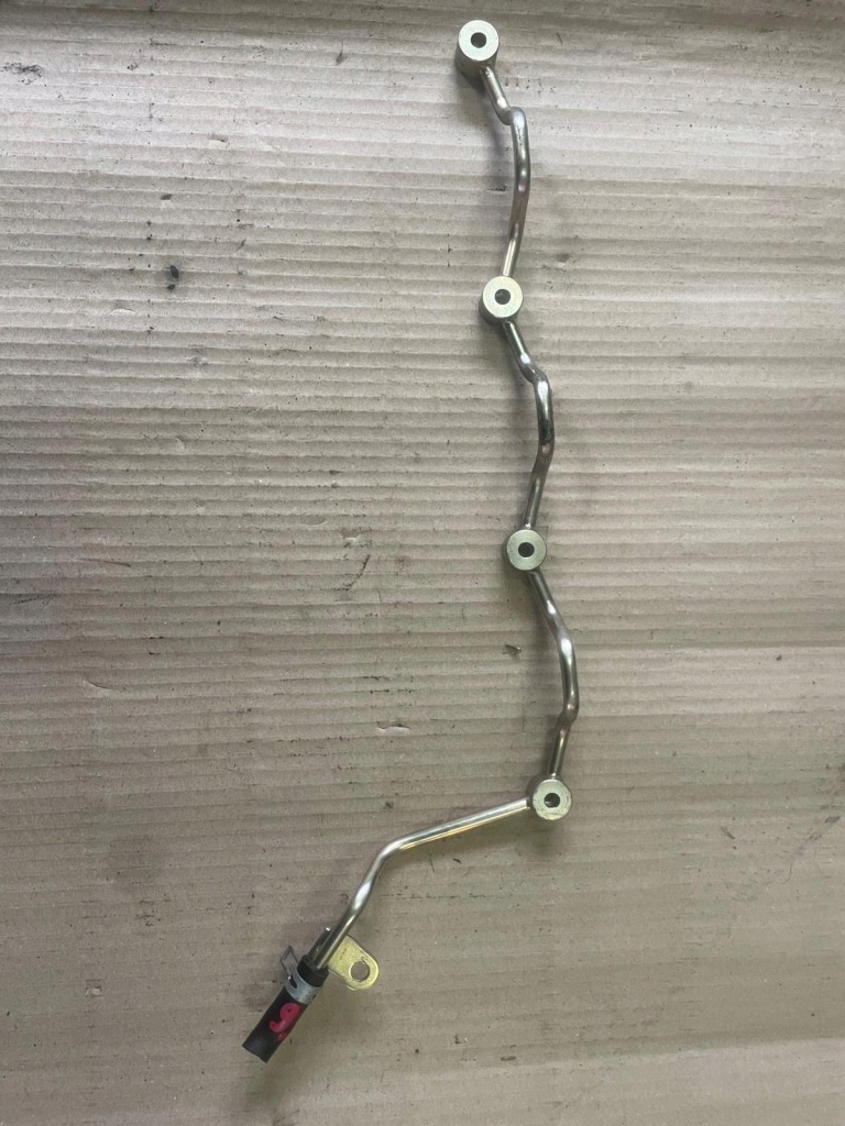 фото №10, Toyota hilux 2.4 2gd ftv 2016 оборудование двигателя натяжитель труба колесо