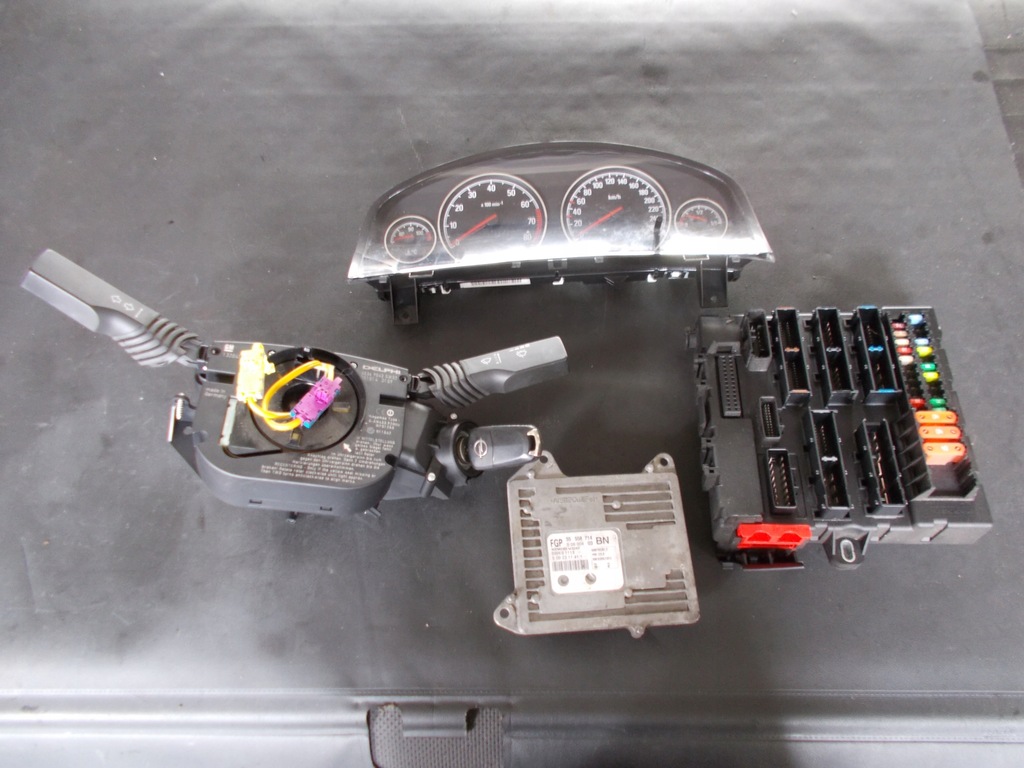 фото №1, Набор стартовый opel signum 2.2 lift